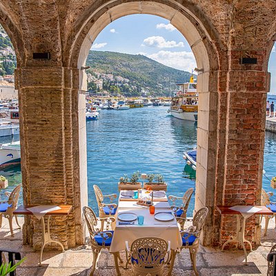 Poklisar Restaurant