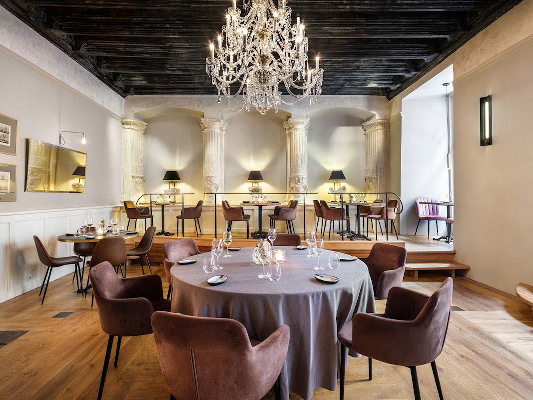 Farina Restaurant