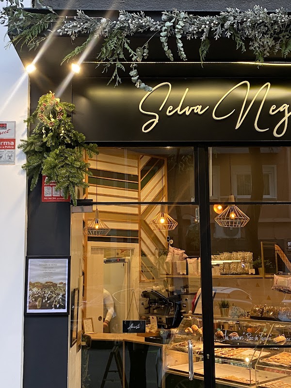 Selva Negra Pastelería Artesanal